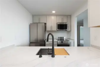Upgraded new appliances!