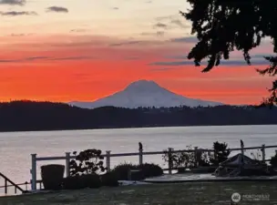 Mt Rainier AND fantastic sunset views