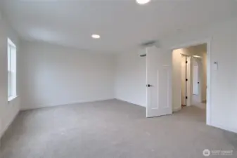 Large Upstairs Bonus Room. Pics are of a different 3049 plan. Features and colors may differ