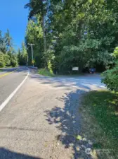 Use parking area for Maple Creek Park