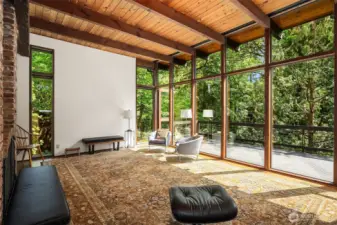 "Walls of glass are like living wallpaper that changes color seasonally." - Pacific NW Magazine