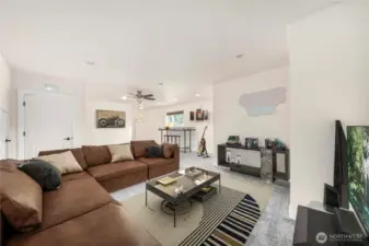 Upstairs a virtually staged bonus room with a full bathroom!