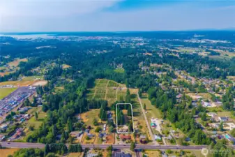 Located just minutes to major conveniences, yet private and secluded!