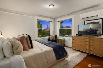 Primary bedroom - 2nd floor