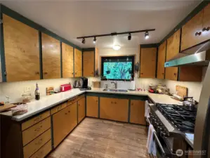 Kitchen with gas range