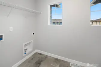 Picture of a similar home.