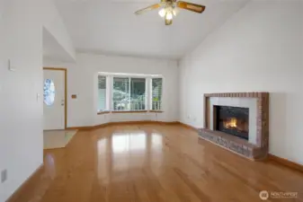 Vaulted ceilings & fans