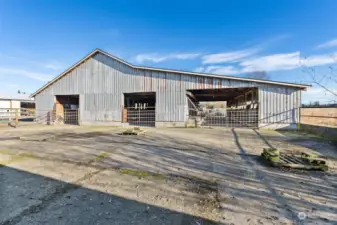 The former dairy barns are impressively large, offering ample space and endless possibilities for customization. Whether you envision repurposing them for storage, livestock, or other projects, these barns provide the flexibility to suit your specific needs