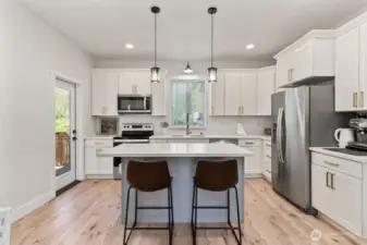 Adu Kitchen
