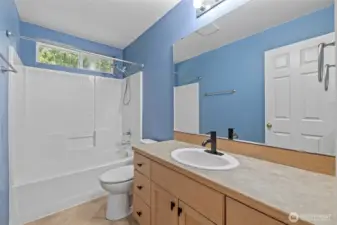 Upstairs shared bath