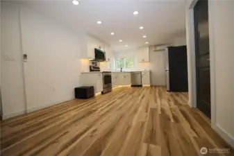 Main - Kitchen