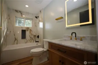 Main - Bath Room