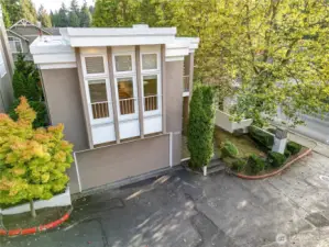 Front of Bellevue Home