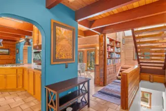 1438 Ann St NE - Interior Entry