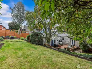 Beautifully maintained, private garden