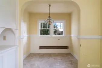 Fun breakfast nook/dining room!