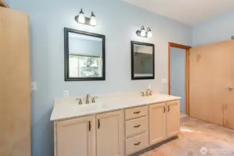 Primary bath.
