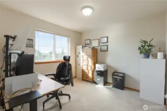 With 4 bedrooms upstairs, you may choose to use this space as a convenient home office, just like the current owner!