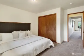 1st Main bedroom