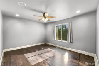 Flexible room perfect for office, gym, or hobby space