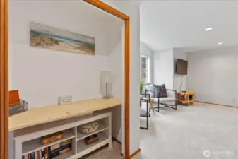 Closet in the bonus room