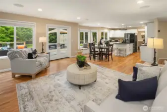 Large and yet extremely cozy space, you'll look forward to spending lazy afternoons gazing out at the view!