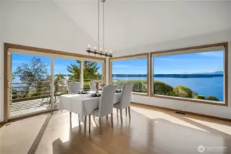 Huge dining area with views.