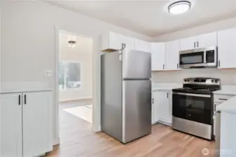 Kitchen w/new Cabinetry