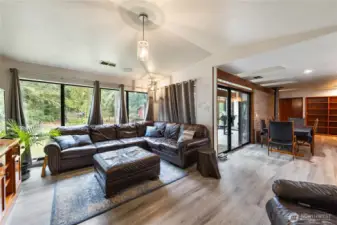 Liv room is next to the dining room.  All new LVP flooring throughout~