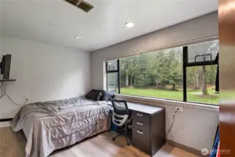 One of the 2 guest bedrooms