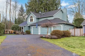 50-Year CertainTeed Presidential TL roof was installed in 2009. 3-Car garage has a wonderful workshop space and a brand new water heater!