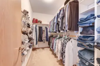 Walk-in Closet in the primary bedroom.
