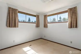 Downstairs Bedroom 3