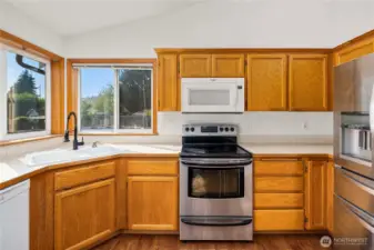 Plenty of cabinet space and all appliances included