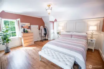 A second view of the third bedroom.