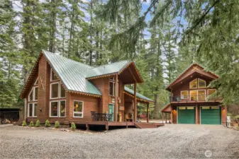 Welcome to 350 Redwood Drive! Cabin plus ADU!