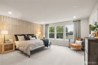 Very spacious primary suite -