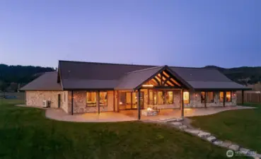 Beautiful Evenings under the heated BBQ patio. Gaze at the serene Lake over flames dancing in the firepit.