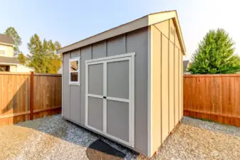 3 car garage and BONUS... a storage shed too!!