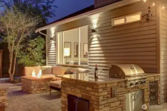 Cozy summer evening! So inviting & functional!