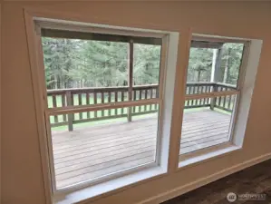 Good size covered BBQ deck for year round grillling events