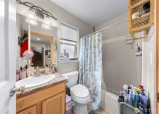Full bathroom on the second floor