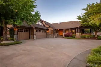 Welcome Home to your private oasis in East Olympia!!