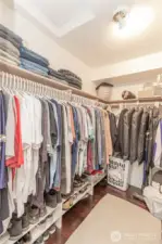 Plenty of space for organization.