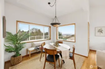 Enjoy the Tacoma city lights from the dinning room window