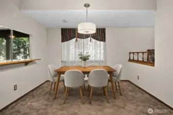 Virtual Staged Dining Room