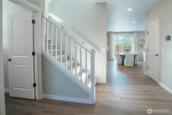 Image of model home of same plan. Colors/finishes may vary.