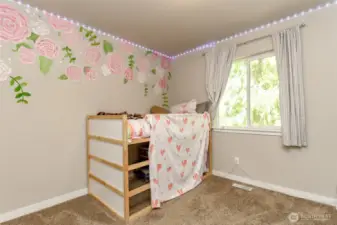2nd Bedroom