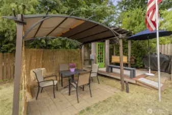 Beautiful Entertaining Area