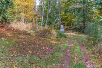 Located at the end of LaPorte Road, a peaceful, lesser-traveled San Juan Preservation Trust trail system offers scenic walks and a quiet connection to nature. This is the entrance to the hike.